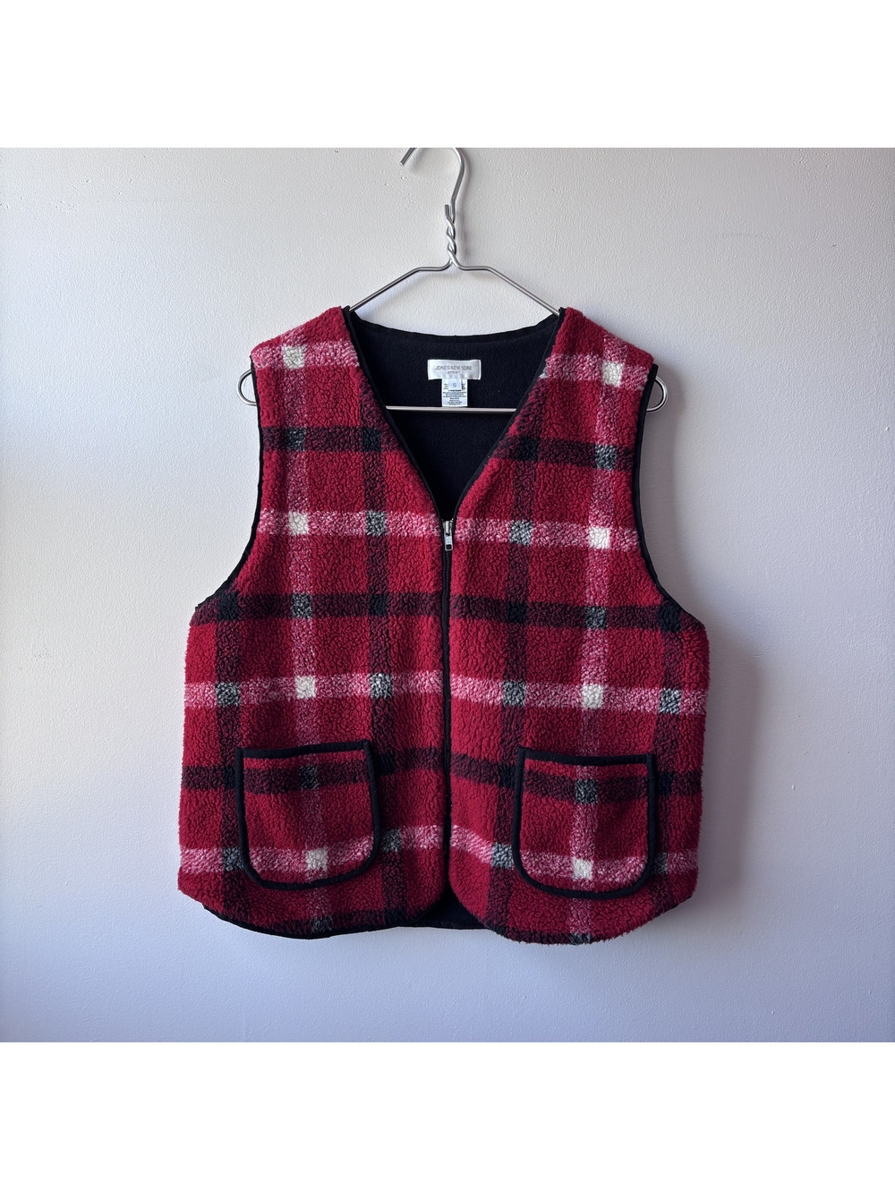 Jones New York Sport Red Plaid Fleece Vest with Front Pockets Size S
